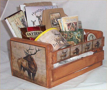 Deer Lodge Hunters Gift Basket Cabin Wood Crate Gift Mug 